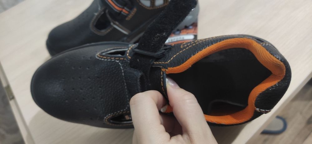 Ботинки рабочие новые