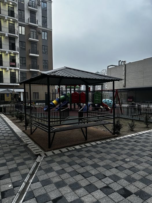 Продаётся 4- комнатная квартира в новостройке