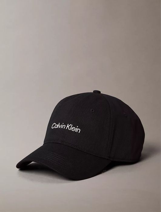 Продам кепки Calvin Klein