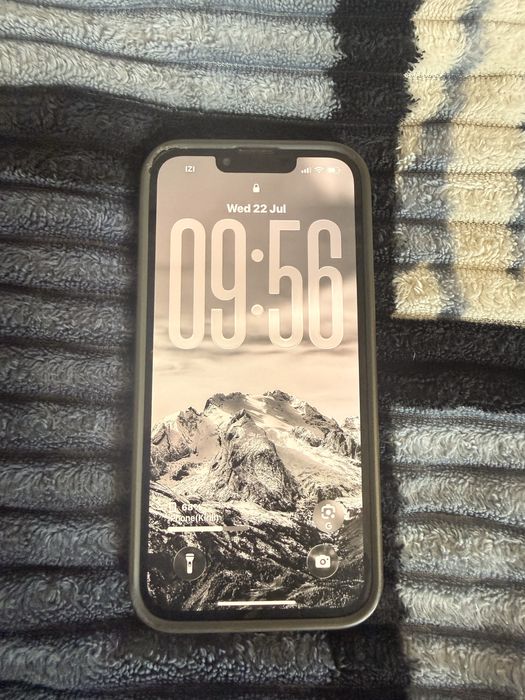 iPhone 13 pro 128gb blue