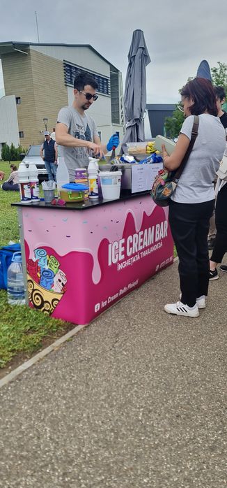 Înghețată Thailandeză la petrecerea ta