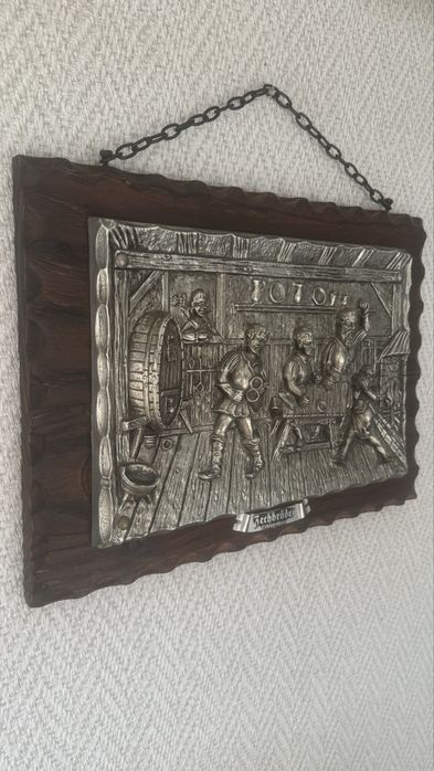 Метална картина върху дърво бирени братя