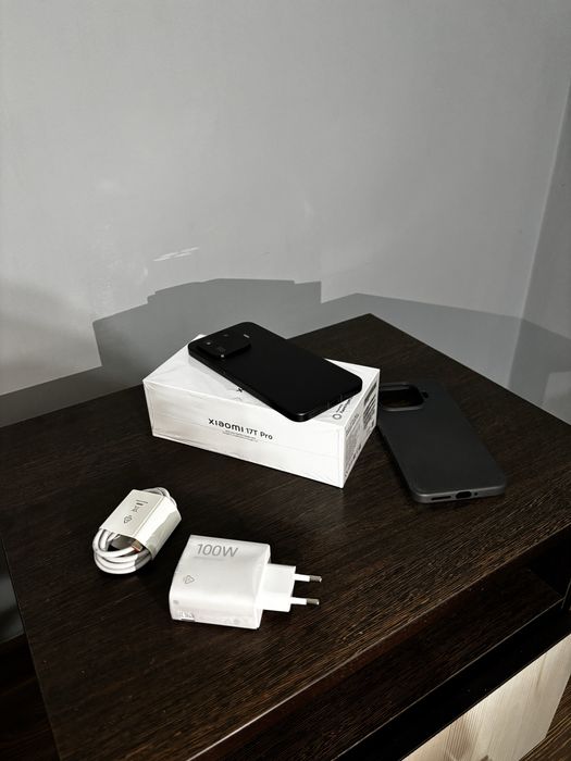 Xiaomi 17T pro 5G в идеальном состоянии
