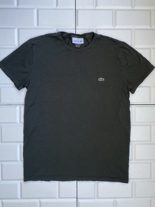 Тениска Lacoste.