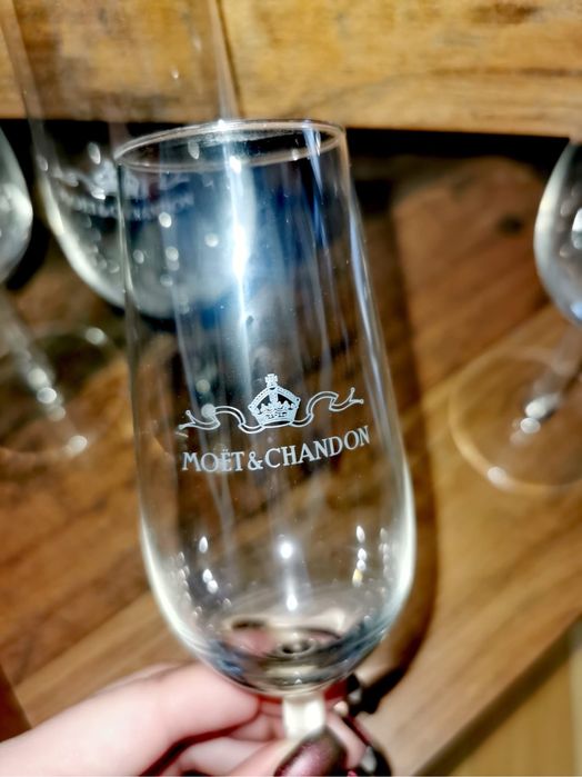 Кристални чаши шампанско брандирани тъй наречени флютс 4 бр. Flutes