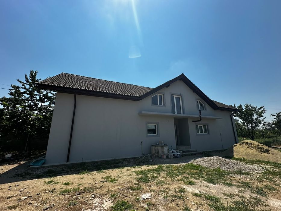 Casa de vânzare în Cerneti