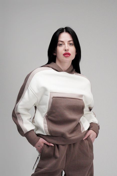 топъл спортен анцуг