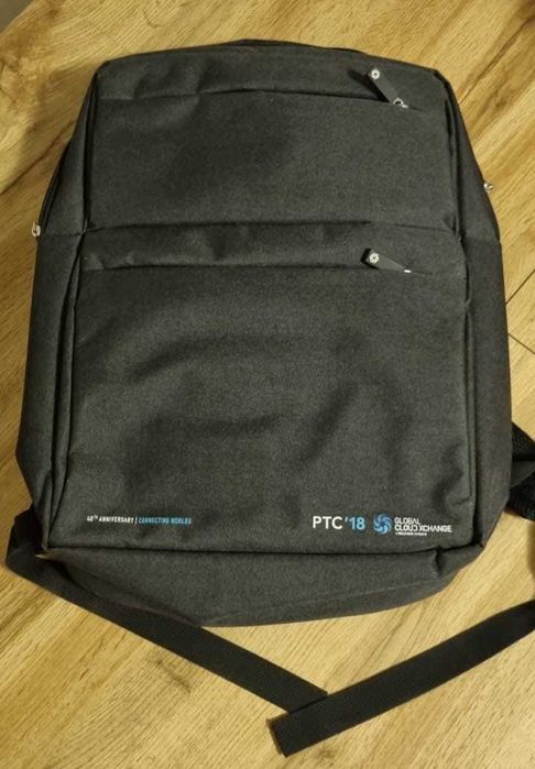 Ghiozdan pentru laptop