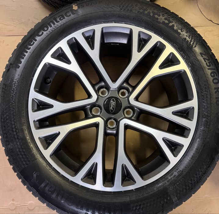 Jante aliaj NOI R18 FORD Kuga anvelope iarna 225/60/18 Continental NOI