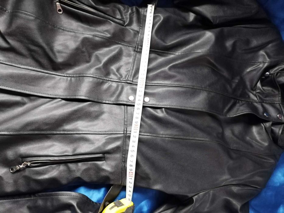 Намалена цена - Чисто нови палта за продажба