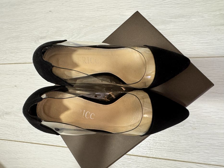 Продам Туфли лодочки