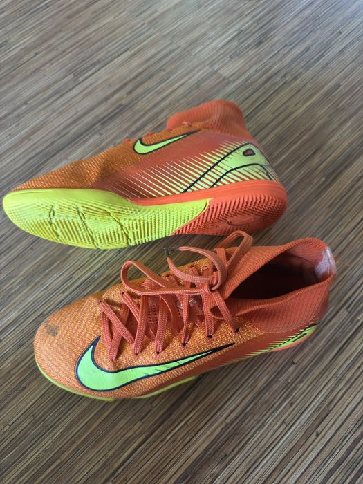 Сороконожки футбольные