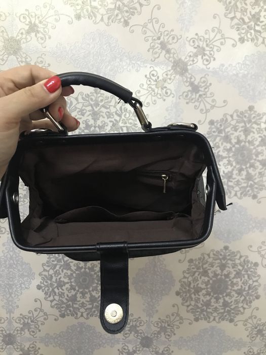 Женские сумки за 7500