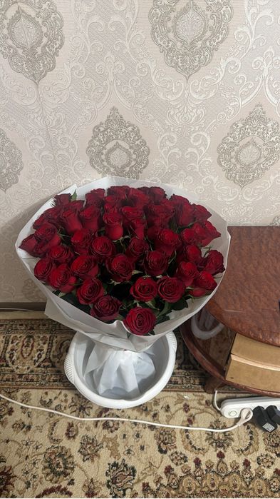 Красный розааааа