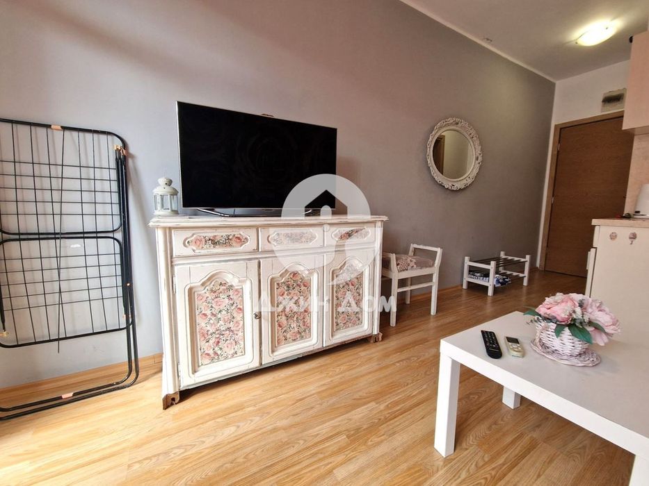 Продава се Едностаен апартамент в к.к. Слънчев бряг - 2804 кв.м за 8 €/кв.м - Снимка #3