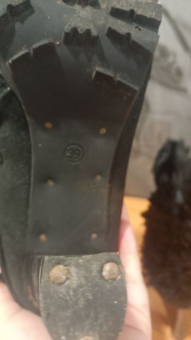 Ботинки осенние на каблуке