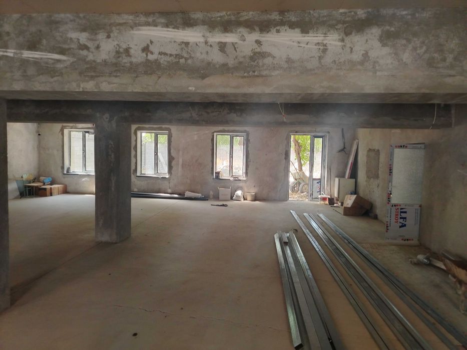 Srochna... 9 sotix noturar joy binosi sotiladi