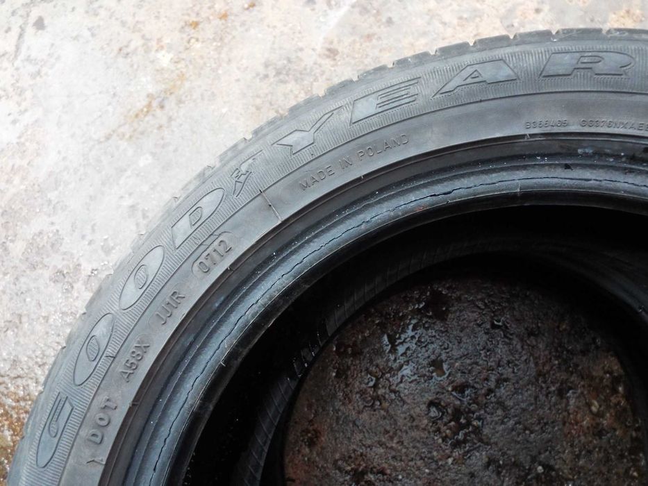 vand 4 anvelope de vara 185/55/15 goodyear,tigar pret 300ron toate4