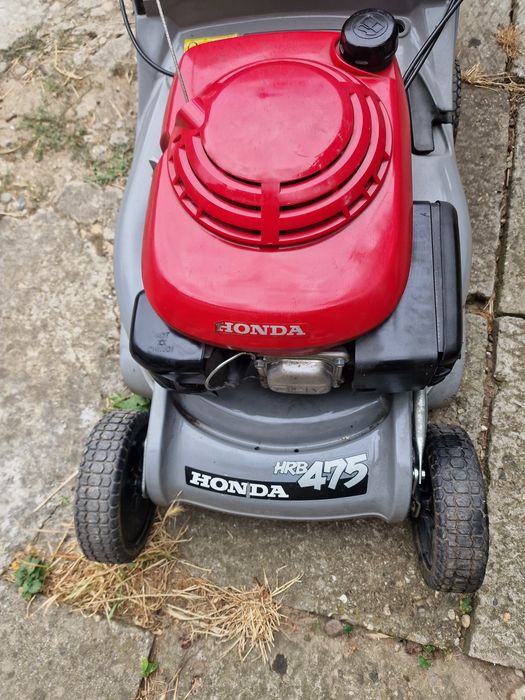 Masina de tuns iarba gazonul  Honda