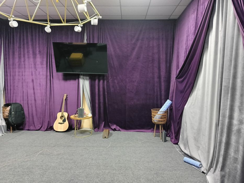 Сдается 32 и 40 кв в БЦ. Срочно