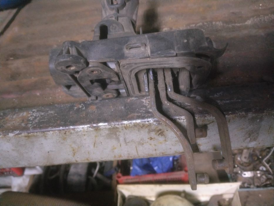 Кулиса Мерседес 180 c