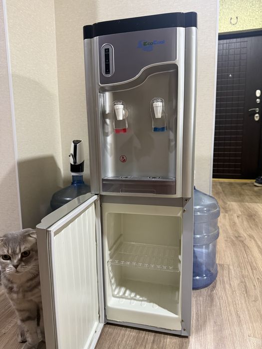 Продам диспенсер