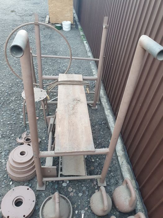 Тренажёр для жима лёжа