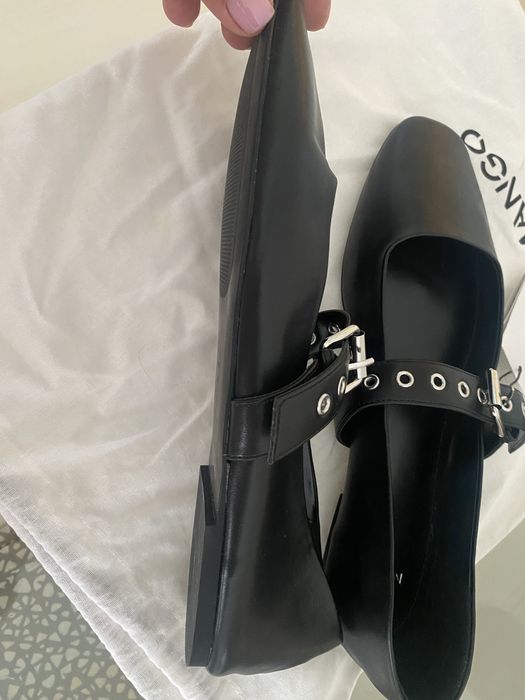 Обувки Манго барелинки