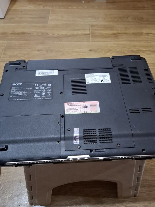 Компьютер  и видеокамера по 10000