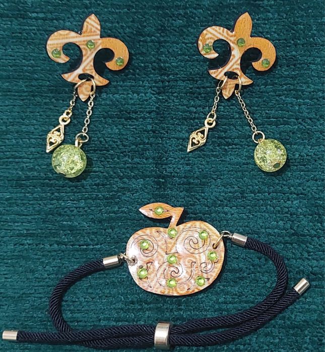 Ручные украшения