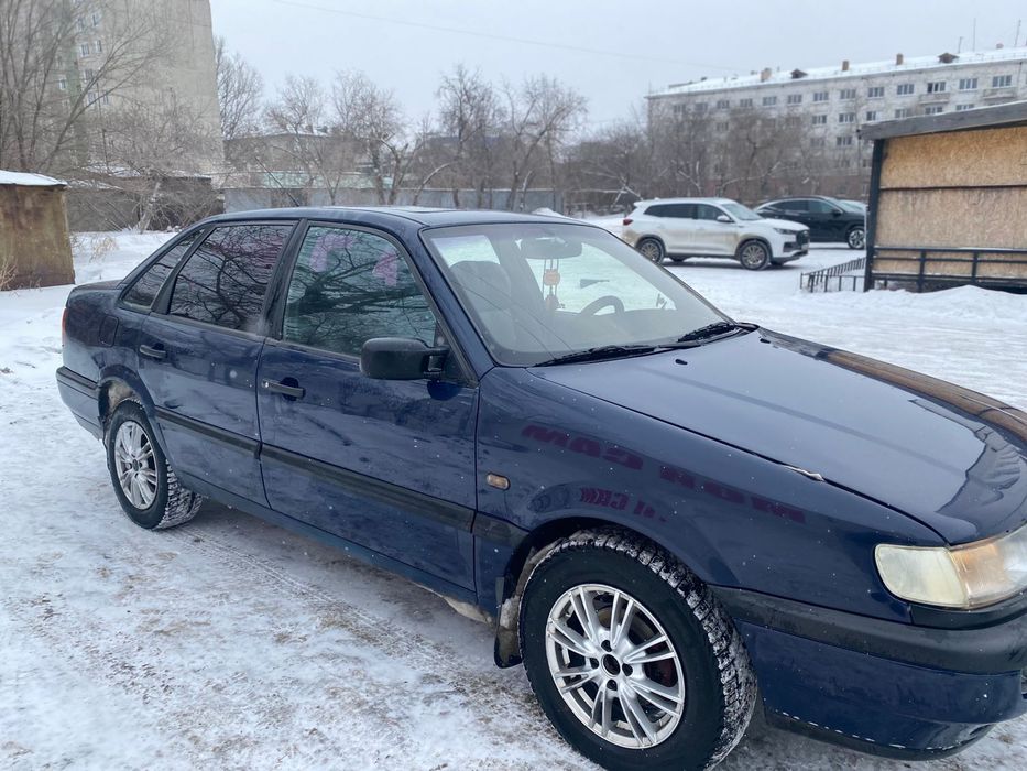 Срочно продам пассат б4 седан