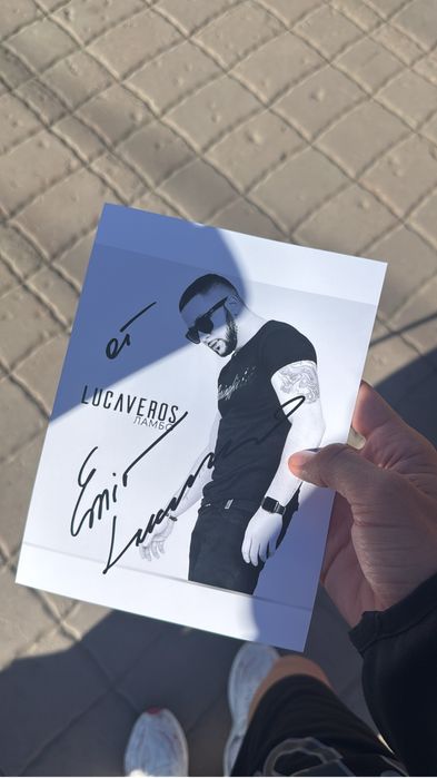 Автограф певца Lucaveros