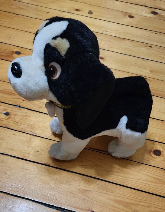 Интерактивно куче Bobby JR