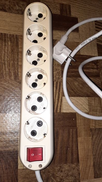 Сетевой фильтр 6 , удленнитель