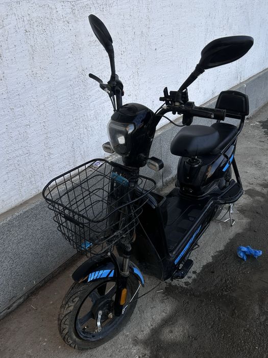 Продаю скутер за 70к