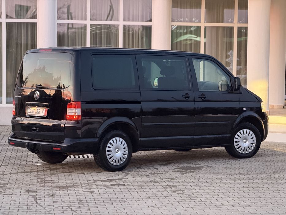 VOLKSWAGEN Multivan 0 — imagine 4