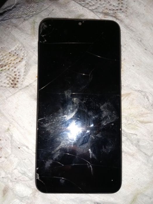 Samsung a10 поодам