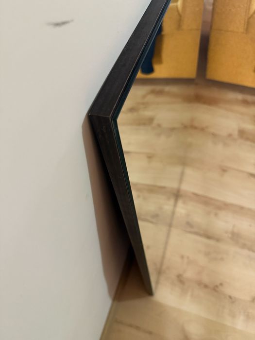 Зеркало настенное