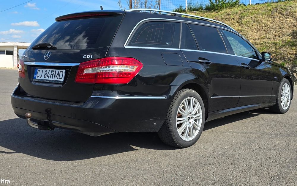 Mercedes  E250  204CP Elegance