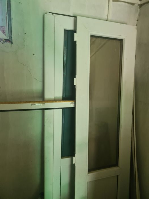 Двери пластиковые