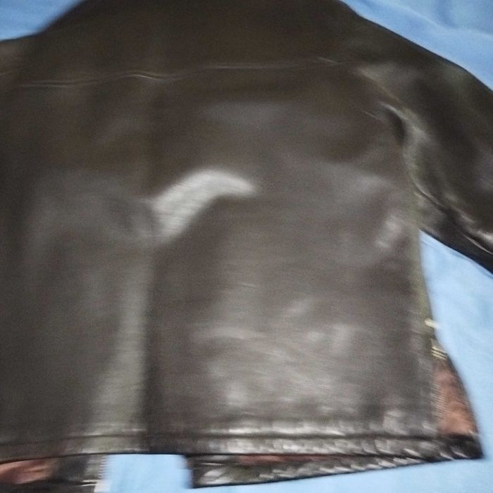 vand geaca de piele kenneth cole
