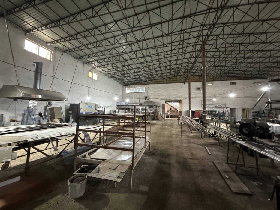 TAYYOR BIZNES JOYI BILAN birga sotiladi #a772