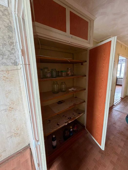 Продам трехкомнатную  на Кск