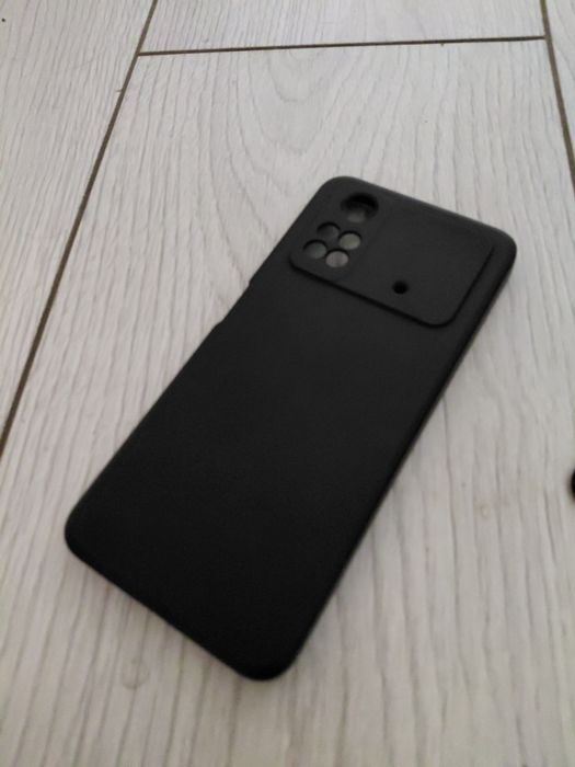 Poco m4 pro на запчасти