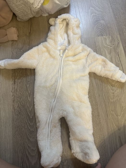 Продам детские вещи