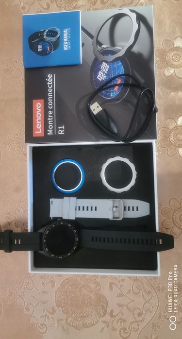 Smartwach  Lenovo R1