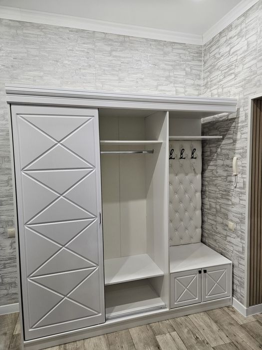 Style Total White Прихожая