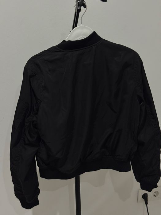 бомбер Pull&Bear