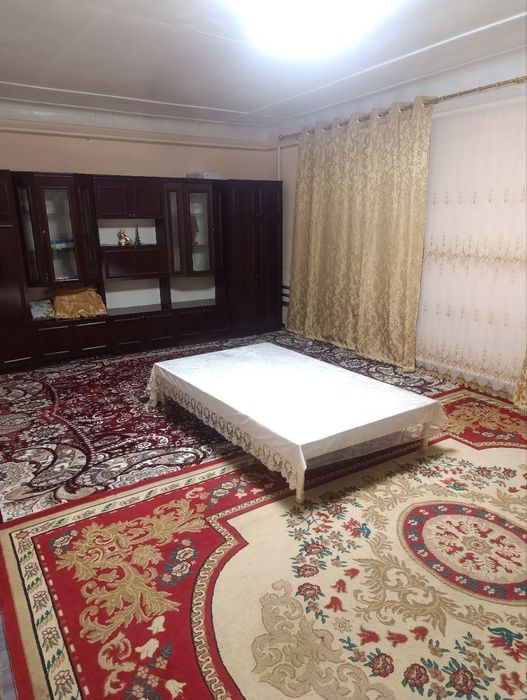 Уй сотилади Тошкент вилояти орта чирчик тогизок махалла