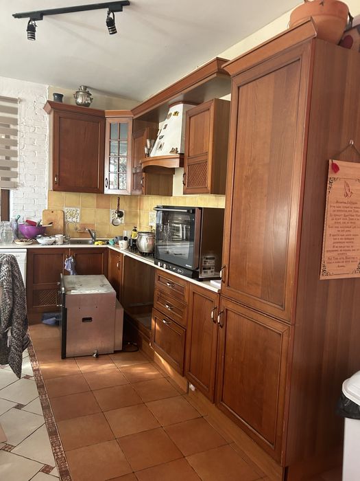 Продам кухню с техникой